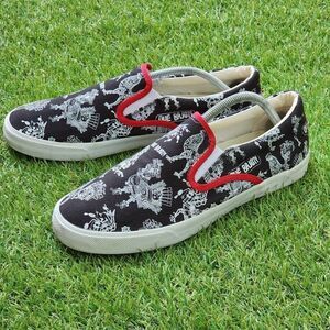 BUCKETFEET QUE BAJO - Men's Slip-On- SIZE 9.5